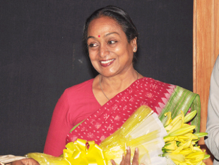 ಸ್ಪರ್ಧೆ ಸೈದ್ಧಾಂತಿಕವೇ ಹೊರತು ದಲಿತರ ನಡುವಿನ ಸಮರವಲ್ಲ: ಮೀರಾ ಕುಮಾರ್