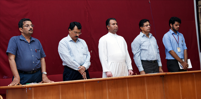 ಧ್ವನಿ ಎತ್ತಿದ ಅಲೋಶಿಯಸ್ ಆಡಳಿತ ಮಂಡಳಿ, ವಿದ್ಯಾರ್ಥಿಗಳು