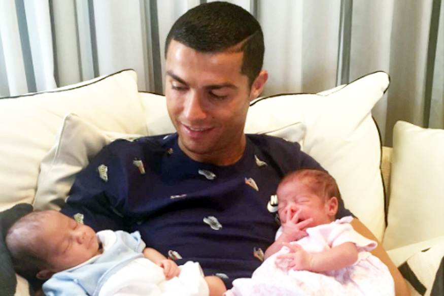 ಅವಳಿ ಮಕ್ಕಳ ತಂದೆಯಾದ ರೊನಾಲ್ಡೊ