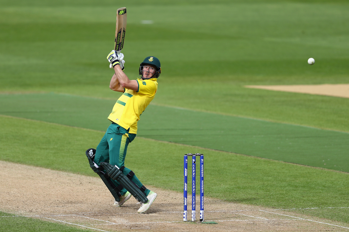 ದಕ್ಷಿಣ ಆಫ್ರಿಕ 219/8