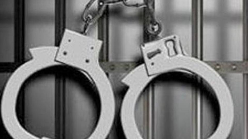 ಅಭ್ಯರ್ಥಿಗಳಿಂದ ಹಣ ಪೀಕಿಸುತ್ತಿದ್ದ ಸೇನಾಧಿಕಾರಿ ಎಟಿಎಸ್ ಬಲೆಗೆ