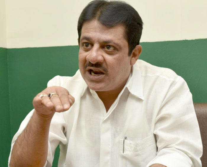 ‘ಸೂಟ್‌ಕೇಸ್ ಸಂಸ್ಕೃತಿ’ ಸಿಬಿಐಗೆ ಪತ್ರ ಬರೆಯಲು ಸಿದ್ಧ: ಝಮೀರ್‌ ಅಹ್ಮದ್