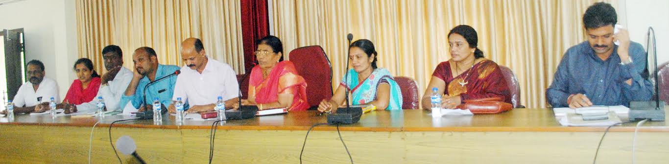 ವಿದ್ಯುತ್ ಒದಗಿಸುವ ವಿಚಾರದಲ್ಲಿ ಮಕ್ಕಳಾಟಿಕೆ ಮಾಡಬೇಡಿ: ಅಧಿಕಾರಿಗಳಿಗೆ ಶಾಸಕಿ ಶಕುಂತಳಾ ಶೆಟ್ಟಿ ಎಚ್ಚರಿಕೆ