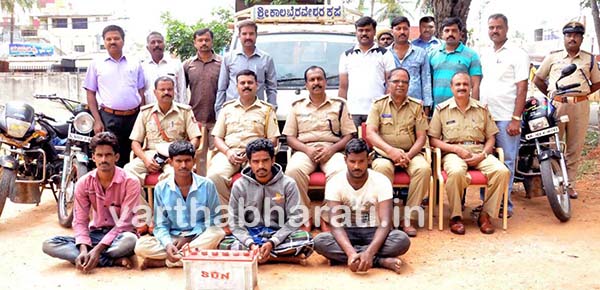ನಾಲ್ವರು ಬ್ಯಾಟರಿ ಕಳ್ಳರ ಬಂಧನ