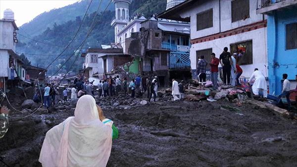 ಕಾಶ್ಮೀರದಲ್ಲಿ ಮೇಘಸ್ಫೋಟ: ಆರು ಮಂದಿ ಸಾವು