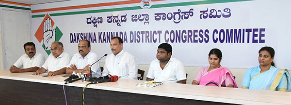 ಜೀವಂತವಾಗಿರುವವರನ್ನು ಸತ್ತ ವ್ಯಕ್ತಿಗಳೆಂದು ಕೇಂದ್ರಕ್ಕೆ ವರದಿ ಮಾಡಿದ ಸಂಸದೆ ರಾಜೀನಾಮೆ ನೀಡಬೇಕು: ಐವನ್ ಡಿ ಸೋಜ