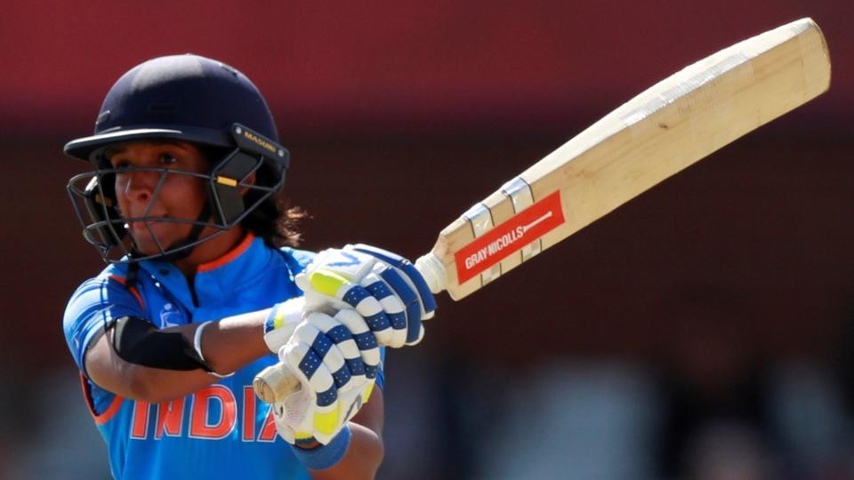 ಹರ್ಮನ್ ಪ್ರೀತ್ ಕೌರ್  ಔಟಾಗದೆ 171 ರನ್: ಭಾರತ 281/4