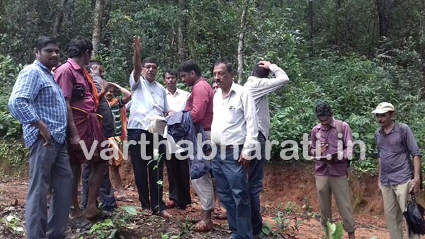 ಕಾಂಕ್ರೀಟ್ ರಸ್ತೆ ನಿರ್ಮಾಣಕ್ಕೆ ಸರ್ವೆ ಕಾರ್ಯ