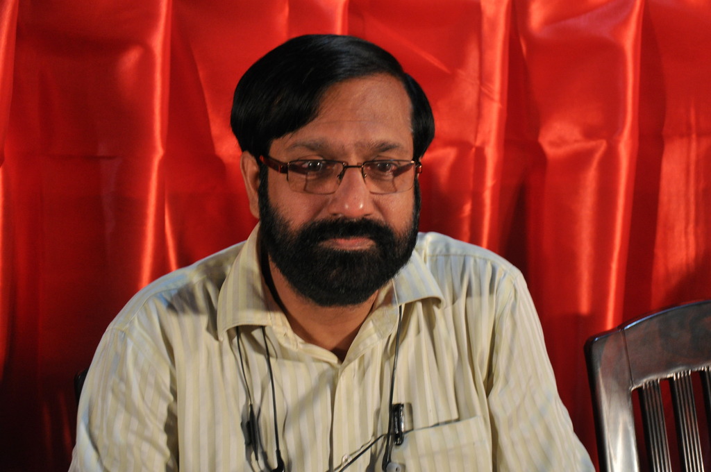 “6 ತಿಂಗಳೊಳಗೆ ಇಸ್ಲಾಂ ಧರ್ಮ ಸ್ವೀಕರಿಸದಿದ್ದರೆ ಕೊಲ್ಲುತ್ತೇವೆ”: ಮಲಯಾಳಂ ಲೇಖಕನಿಗೆ ಬೆದರಿಕೆ ಹಾಕಿದ ದುಷ್ಕರ್ಮಿಗಳು