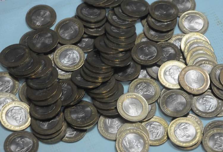 1,2 ಮತ್ತು 10 ರೂ.ನಾಣ್ಯಗಳನ್ನು ಅಂಗಡಿಗಳಲ್ಲಿ ಸ್ವೀಕರಿಸುತ್ತಿಲ್ಲ