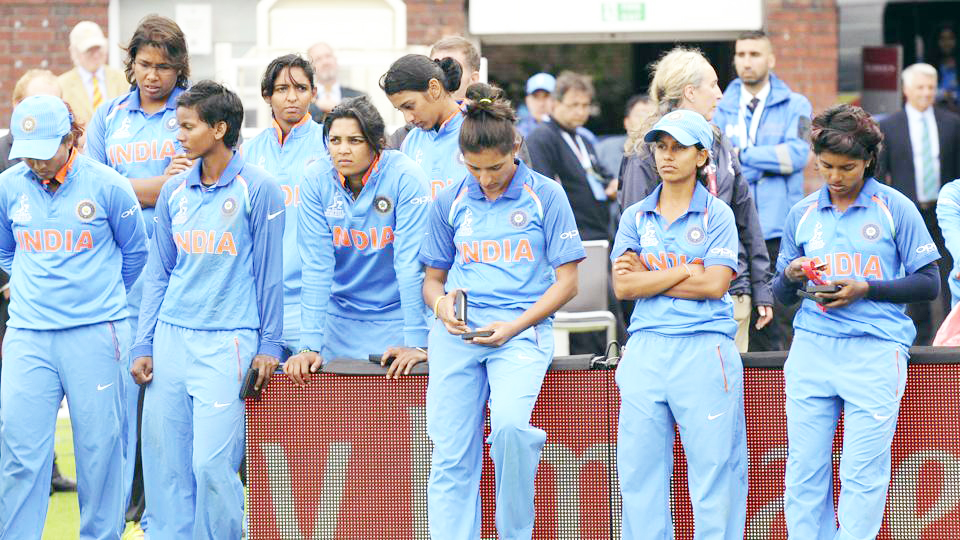 ವಿಶ್ವಕಪ್ ಗೆಲ್ಲಬೇಕೆಂಬ ಒತ್ತಡ ಸೋಲಿಗೆ ಕಾರಣವಾಯಿತು: ನಾಯಕಿ ಮಿಥಾಲಿ