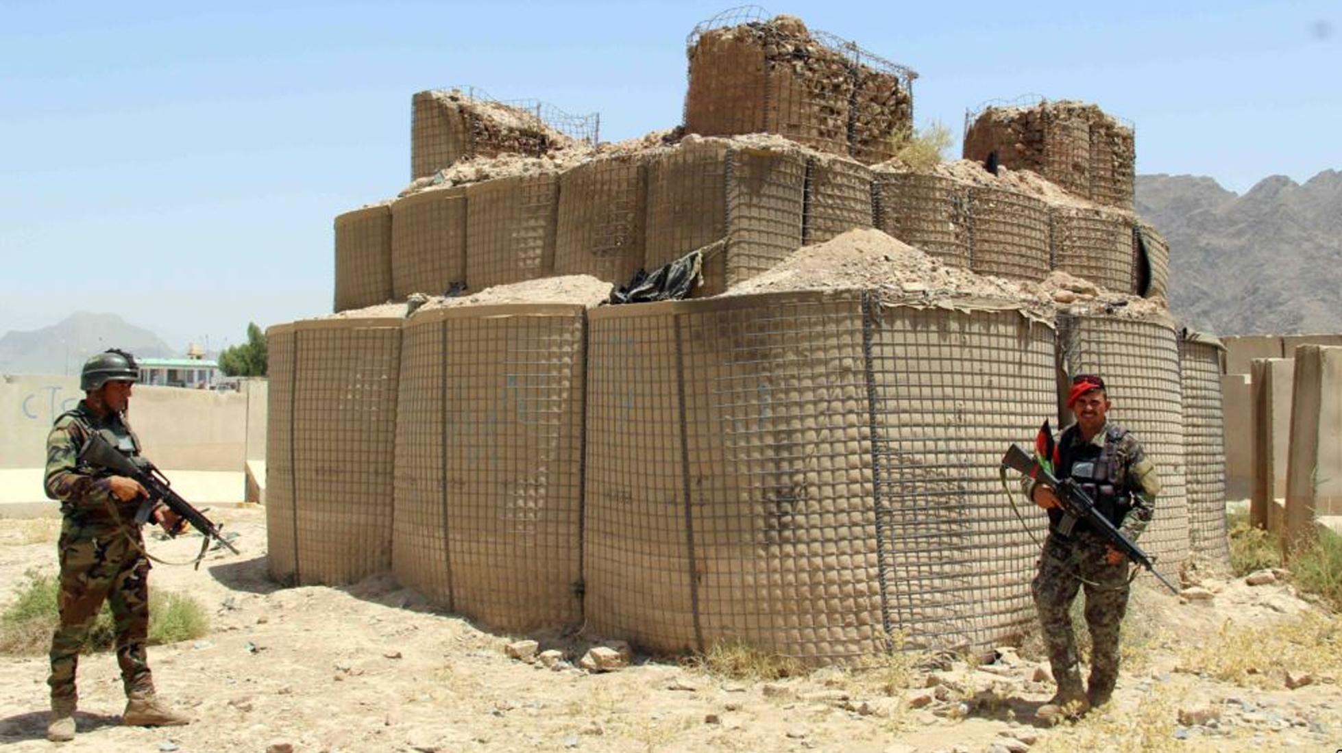 ಅಫ್ಘಾನ್ ಸೇನಾ ನೆಲೆ ಮೇಲೆ ತಾಲಿಬಾನ್ ಉಗ್ರರ ದಾಳಿ