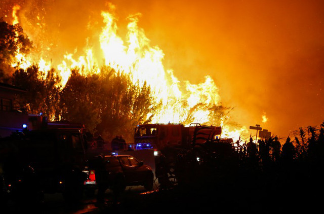 ಫ್ರಾನ್ಸ್ ಕಾಡ್ಗಿಚ್ಚು: 10000 ಮಂದಿ ಸ್ಥಳಾಂತರ