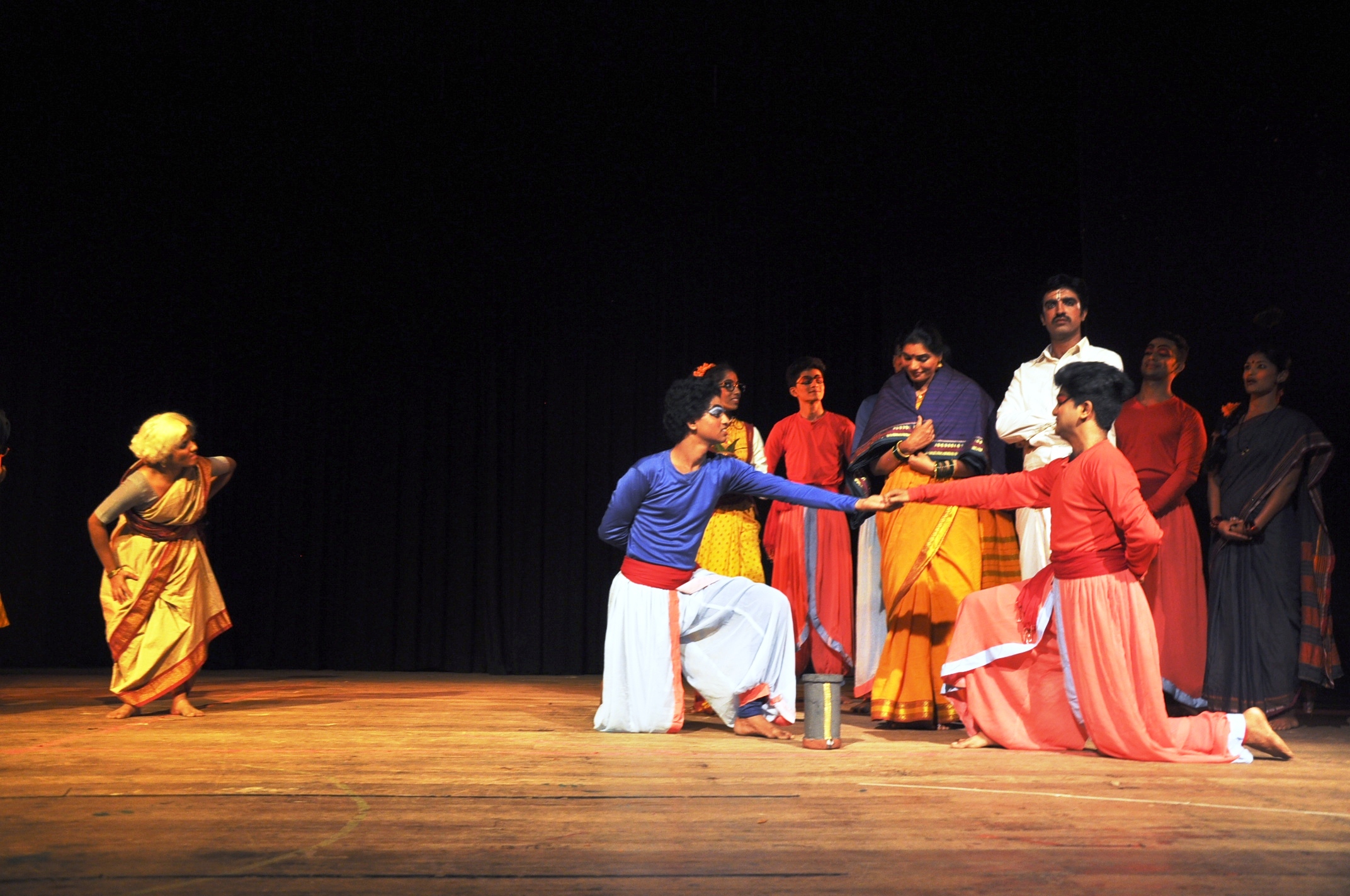 ಮಕ್ಕಳಿಗೆ ನಾಟಕ ನೋಡುವ ಅಭಿರುಚಿ ಬೆಳೆಸಬೇಕಿದೆ: ಬಾ.ಹ.ರಮಾಕುಮಾರಿ