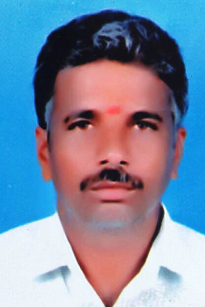 ಟ್ರ್ಯಾಕ್ಟರ್ ಮಗುಚಿ ಬಿದ್ದು ವ್ಯಕ್ತಿ ಸಾವು