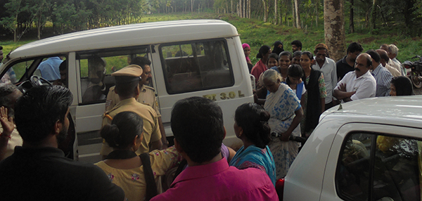 ಕಡಬ: ಕಟ್ಟಡ ನಿರ್ಮಾಣಕ್ಕೆ ತಡೆ ನೀಡಿದ ತಹಶೀಲ್ದಾರ್