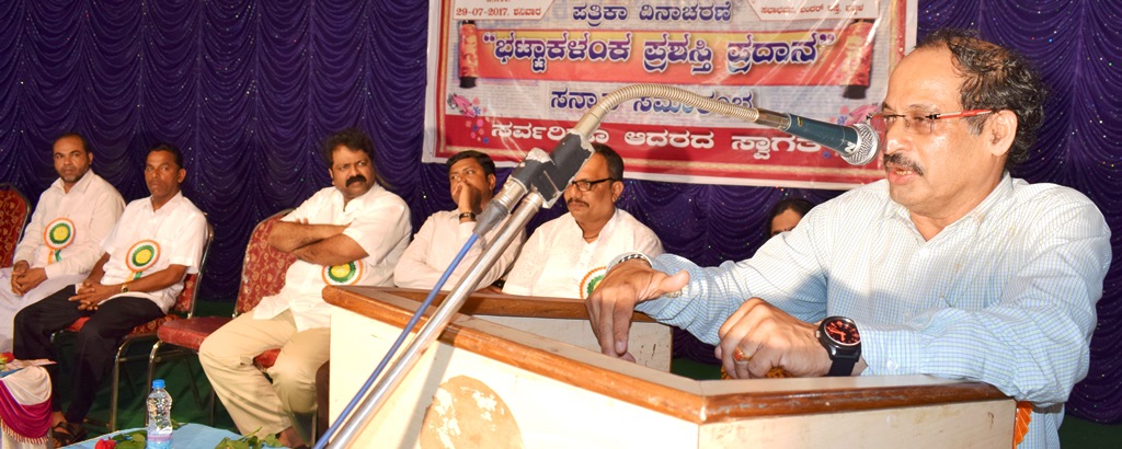 ಮಾಧ್ಯಮಗಳು ಪಕ್ಷಪಾತ ಧೋರಣೆಯಿಂದ ಹೊರಬಂದು ಸಾಮರಸ್ಯ ಕಾಪಾಡಲಿ: ಶಶಿಧರ್