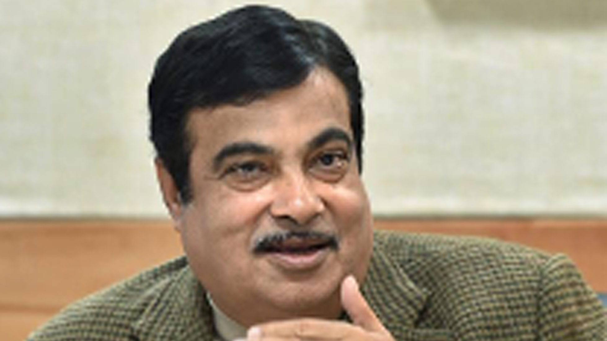 ದೇಶಾದ್ಯಂತ ಕಾಂಕ್ರಿಟ್ ರಸ್ತೆಗಳ ನಿರ್ಮಾಣ: ಗಡ್ಕರಿ