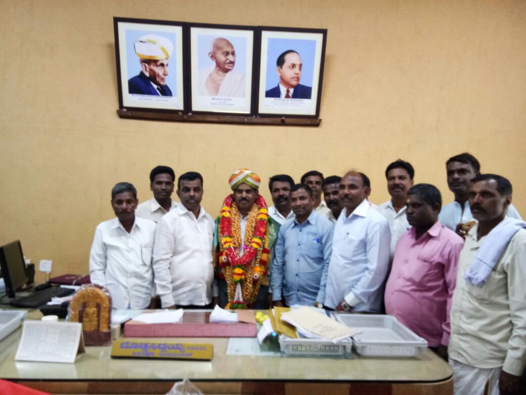 ದಲಿತ ಮುಖಂಡರಿಂದ ಆತ್ಮಿಯ ಸನ್ಮಾನ