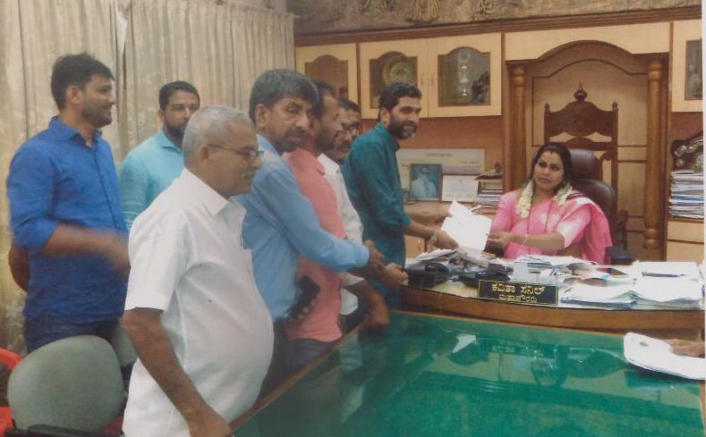 ಈದ್ಗಾ ಮೈದಾನ ರಸ್ತೆ ನಾಮಕರಣಕ್ಕೆ ಆಗ್ರಹಿಸಿ ಮನವಿ