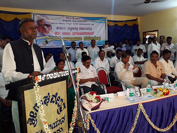 ಶಿಕ್ಷಣ ಪಡೆಯಲು ಸಮಾಜ ಕಲ್ಯಾಣ ಸಚಿವರ ಸಲಹೆ