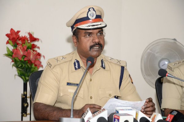 ಚೆಕ್ ಪೋಸ್ಟ್ ಗಳಲ್ಲಿ ವಾಹನ ನಿಲ್ಲಿಸದೆ ಪರಾರಿಯಾದರೆ ಗುಂಡಿಕ್ಕಿ: ಐಜಿಪಿ ಹರಿಶೇಖರನ್ ಸೂಚನೆ