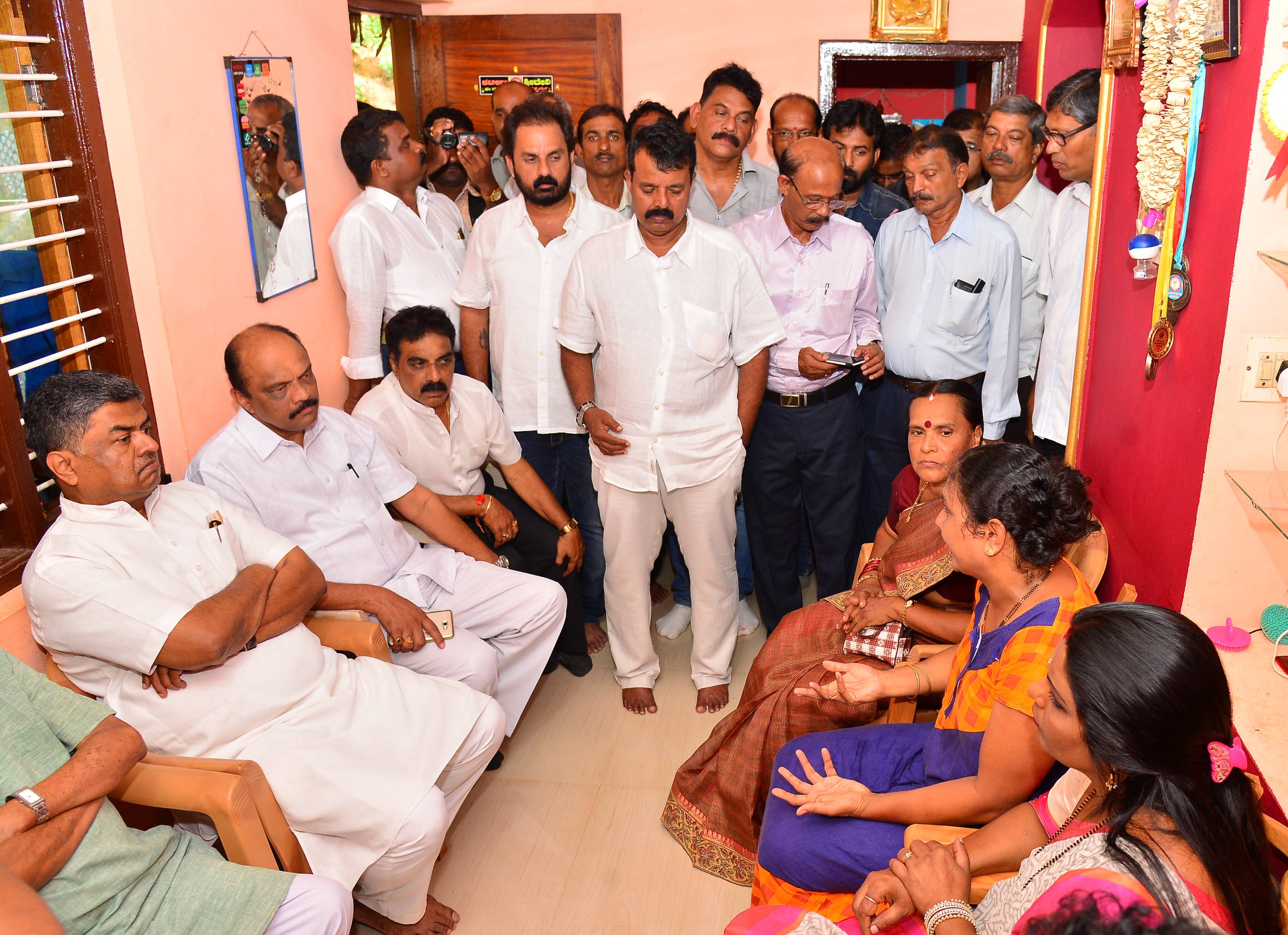 ಕಾವ್ಯಾ ಪ್ರಕರಣ: ಸಮಗ್ರ ತನಿಖೆಯಾಗಬೇಕು- ಬಿ.ಕೆ.ಹರಿಪ್ರಸಾದ್