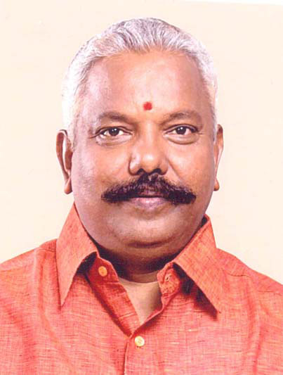 ಕಳೆದ ಹತ್ತು ವರ್ಷದ ವಿಶೇಷ ಅನುದಾನದ ದಾಖಲೆ ನೀಡಲಿ: ಬೀರೂರು ದೇವರಾಜು