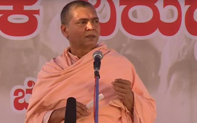 ಮನುಸ್ಮೃತಿ ಜಾರಿಗೆ ಕೇಂದ್ರದ ಹುನ್ನಾರ: ವೀರಭದ್ರ ಚೆನ್ನಮಲ್ಲ ಸ್ವಾಮಿ ಆಂತಕ