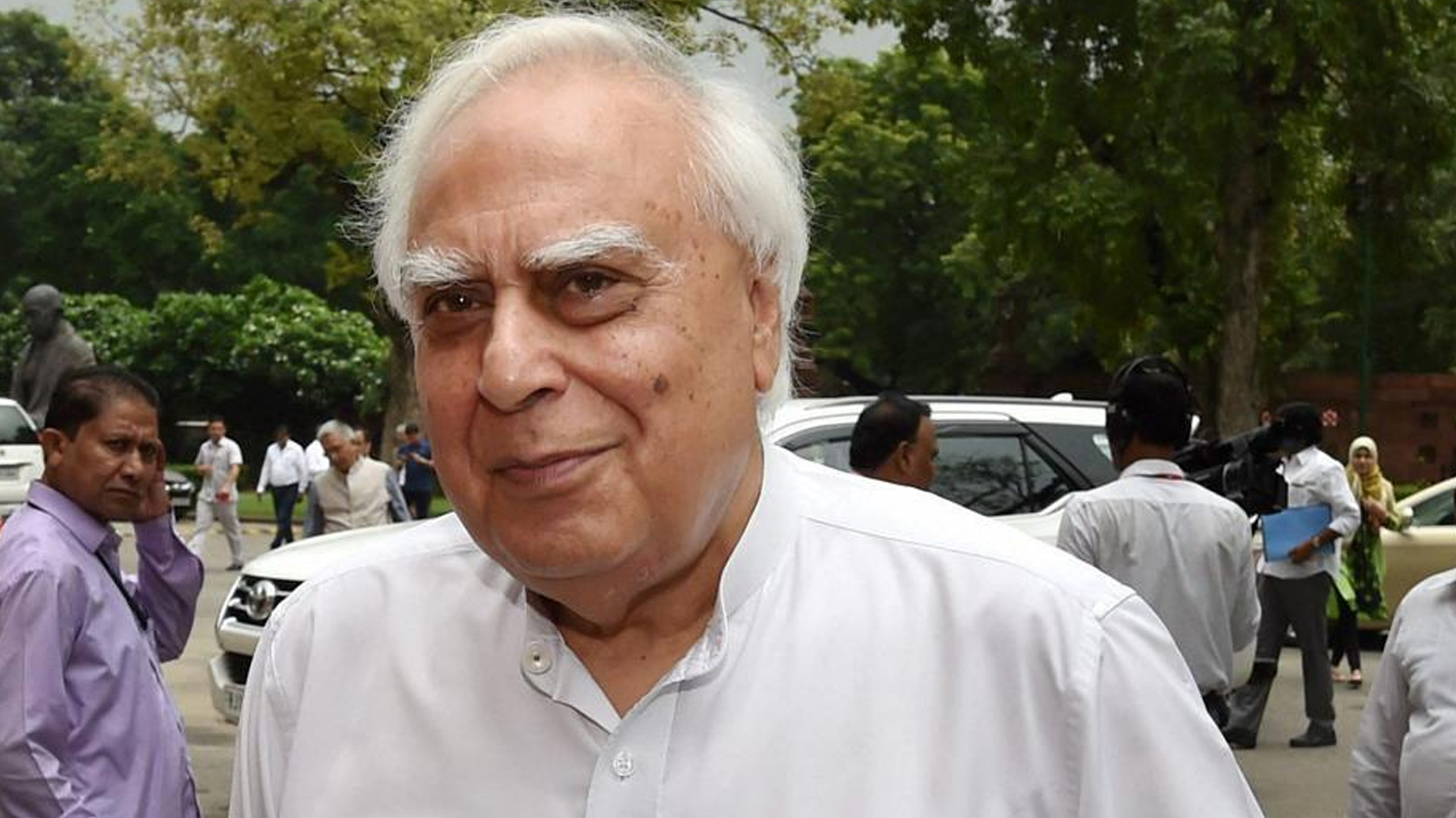 ತ್ರಿವಳಿ ತಲಾಖ್: ನ್ಯಾಯಾಲಯದಲ್ಲಿ ರದ್ದತಿ ವಿರೋಧಿಸಿದ್ದ ಕಪಿಲ್ ಸಿಬಲ್‌ರಿಂದ ತೀರ್ಪಿಗೆ ಸ್ವಾಗತ