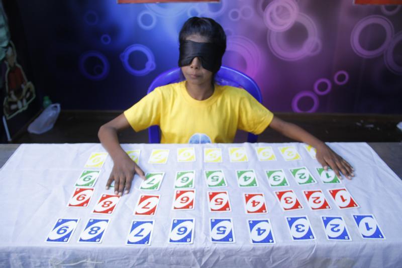 ನಿಮ್ಮ ಮಕ್ಕಳು ವಿಶೇಷ ಸಾಧಕರಾಗಬೇಕೆ ? ಎಂಬ ಒಕ್ಕಣೆಯ ಜಾಹೀರಾತಿಗೆ ಮರುಳಾಗುವ ಮುನ್ನ ಇದನ್ನು ಓದಿ