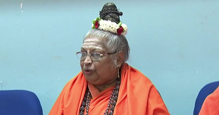 ಪಂಚ ಪೀಠಾಧೀಶರ ನಿರ್ಣಯ ಹಾಸ್ಯಾಸ್ಪದ: ಮಾತೆ ಮಹಾದೇವಿ