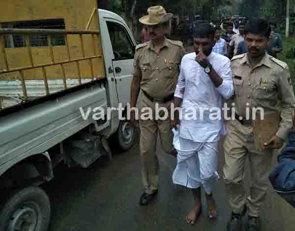 ಸಿದ್ದಾಪುರ: ನಕಲಿ ಬಾಬಾಗೆ ಗ್ರಾಮಸ್ಥರಿಂದ ಗೂಸಾ