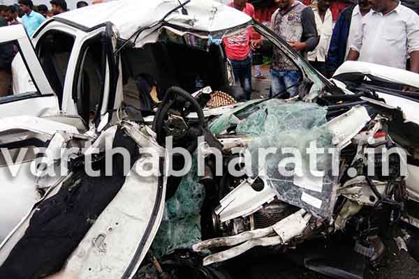 ಕ್ಯಾಂಟರ್- ಕಾರು ಢಿಕ್ಕಿ: ಆರು ಮಂದಿ ಮೃತ್ಯು