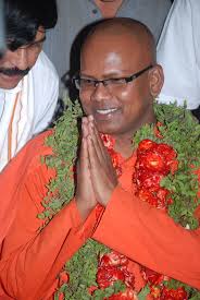 ಮಾದಾರ ಚೆನ್ನಯ್ಯ ಶ್ರೀಗಳು ಕರ್ನಾಟಕದ ಆದಿತ್ಯನಾಥ್ ಆಗುತ್ತಾರೋ ?