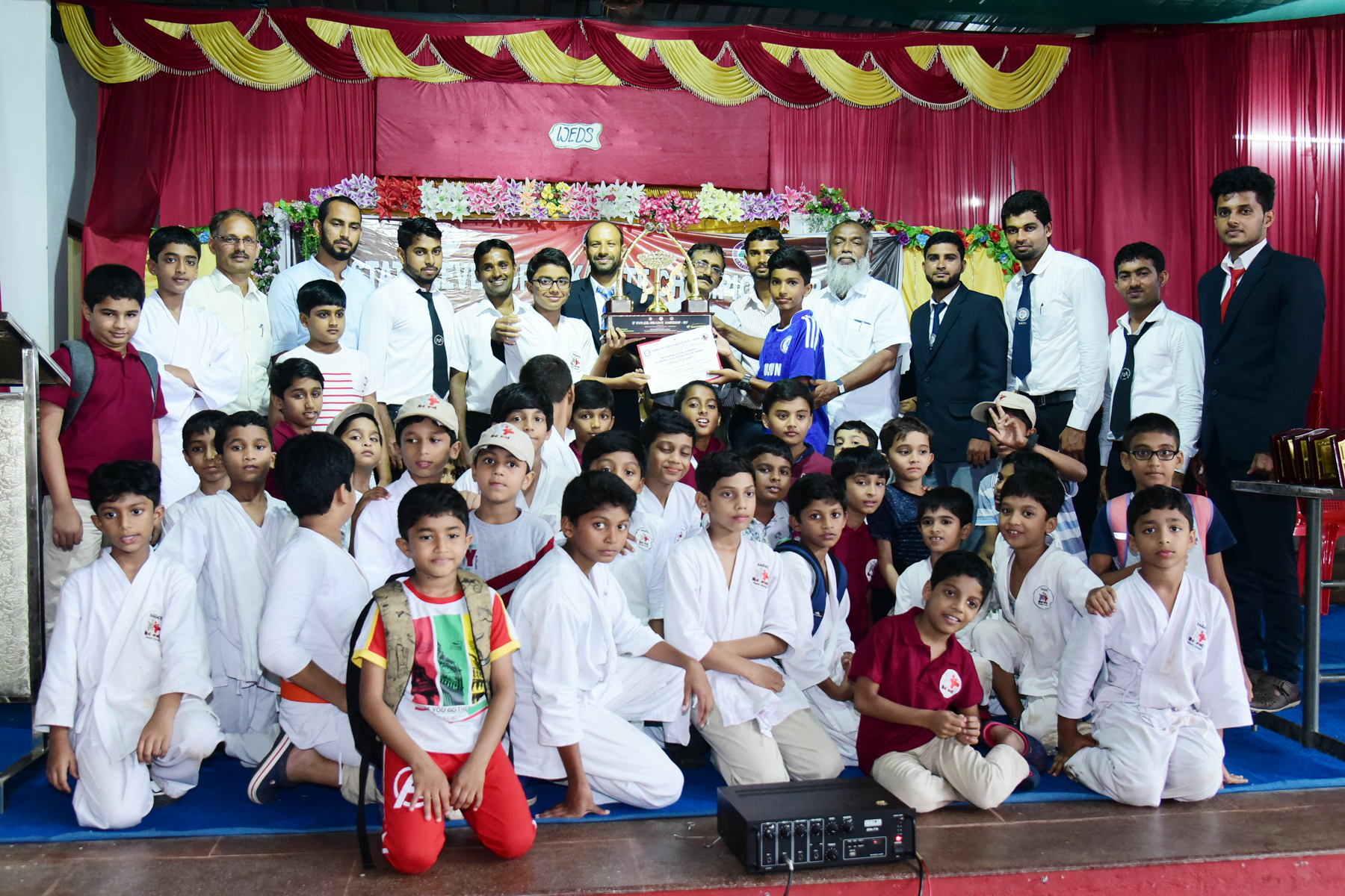 ರಾಜ್ಯಮಟ್ಟದ ಕರಾಟೆ- ರೆಡ್ ಕ್ಯಾಮಲ್ಸ್‌ಗೆ ಚಾಂಪಿಯನ್