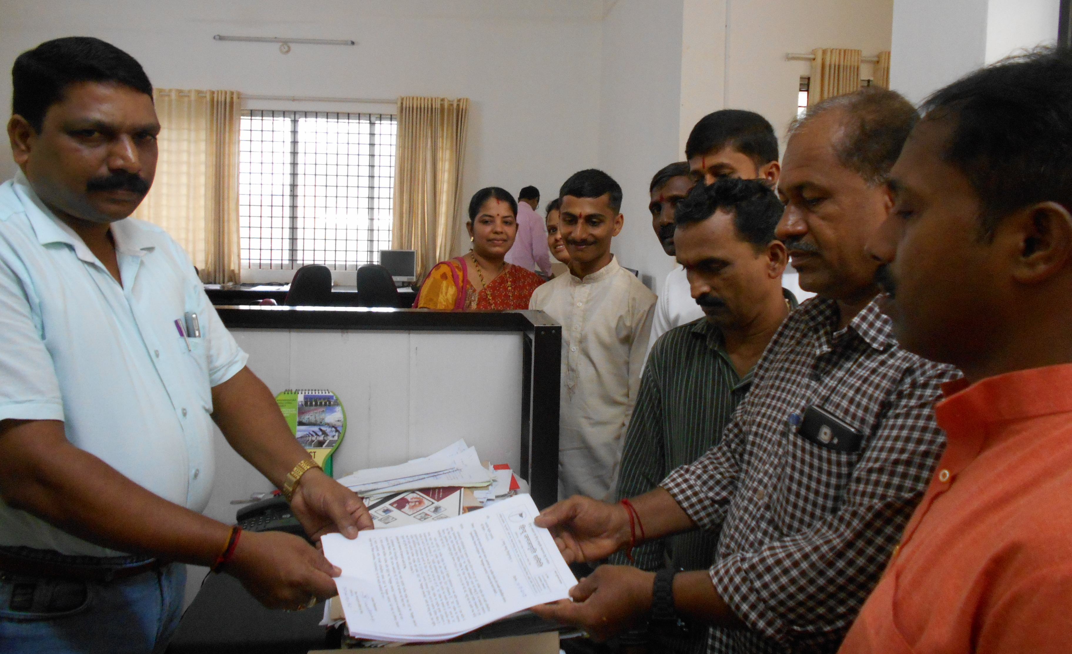 ‘ಮೆಟ್ರೋ’ದ ಕೋಚ್ ನಿರ್ಮಾಣದ ಗುತ್ತಿಗೆ ರದ್ದತಿಗೆ ಆಗ್ರಹಿಸಿ ಮನವಿ