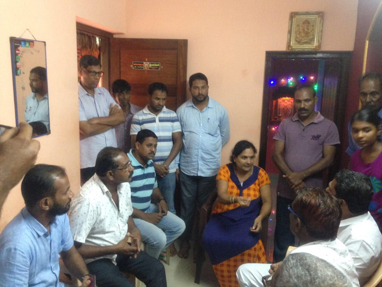 ಕಾವ್ಯಾ ಪೂಜಾರಿ ಮನೆಗೆ ಮುಸ್ಲಿಮ್ ಸಂಘಟನೆಗಳ ಒಕ್ಕೂಟ ಭೇಟಿ