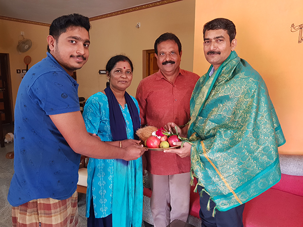 ಟೋಪ್ಕೊ ಝಮ್ ಝಮ್ ಜ್ಯುವೆಲ್ಲರಿ ಗ್ರೂಪ್ ಅಧ್ಯಕ್ಷರಿಗೆ ಸನ್ಮಾನ