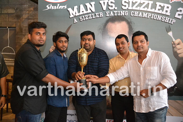 Hot Sizzler devoured in just 216 seconds !