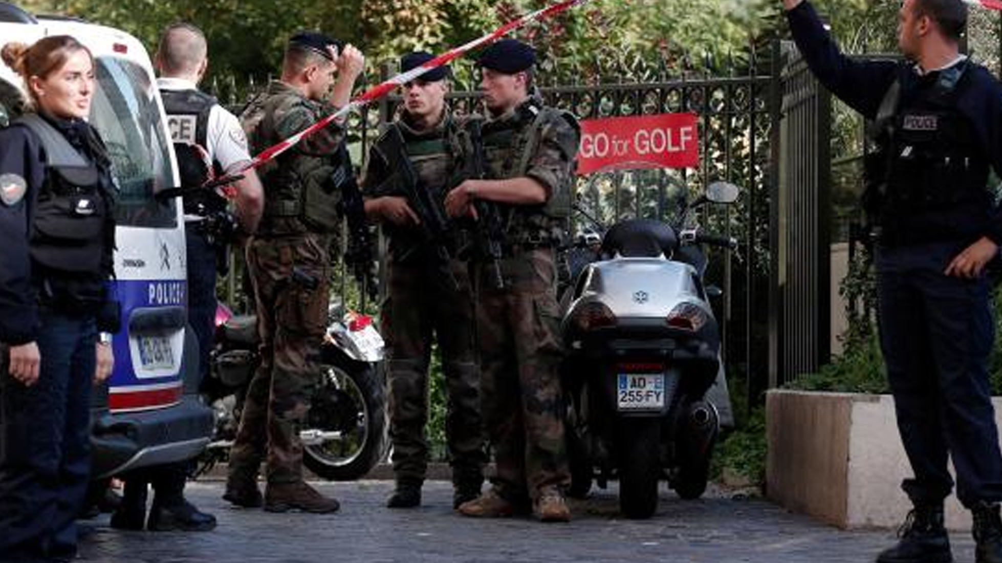 ಪ್ಯಾರಿಸ್: ಸೈನಿಕರ ಮೇಲೆ ಹರಿದ ಕಾರು  6 ಮಂದಿಗೆ ಗಾಯ