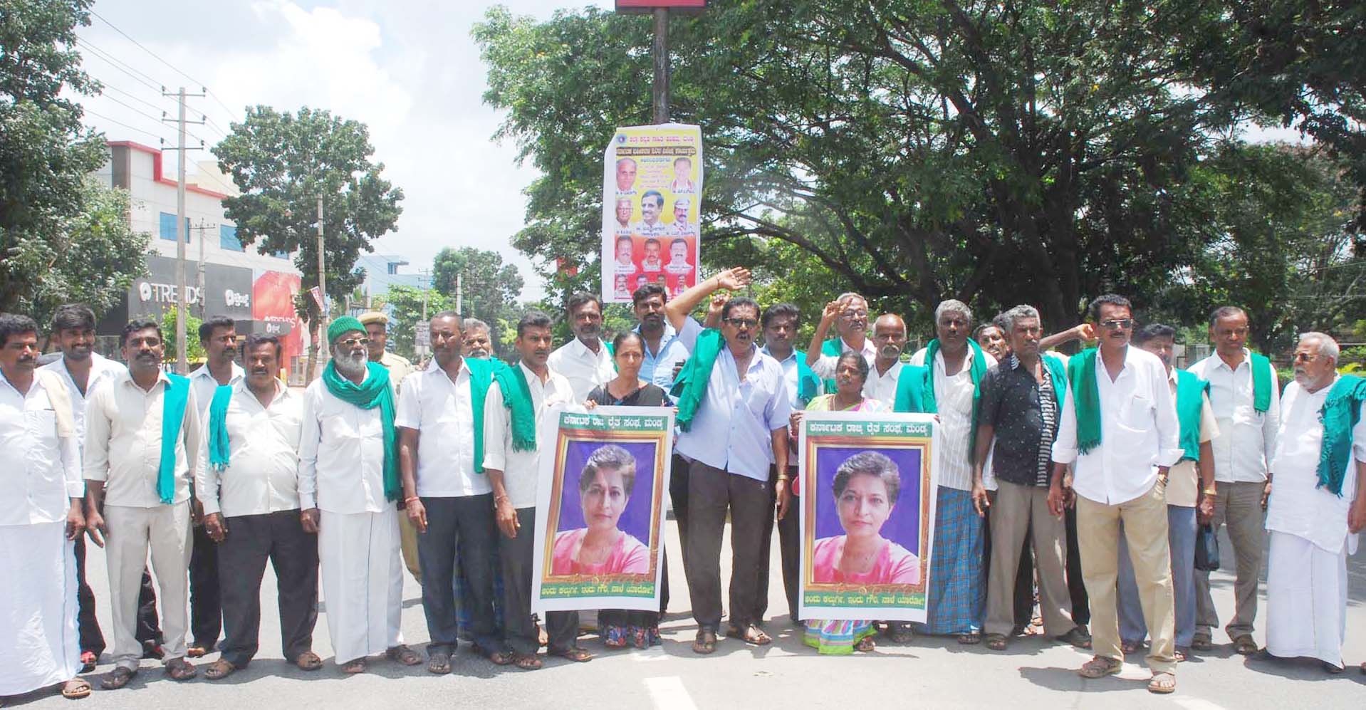 ಮಂಡ್ಯ : ಗೌರಿ ಹತ್ಯೆ ಹಂತಕರ ಬಂಧನಕ್ಕೆ ಆಗ್ರಹ