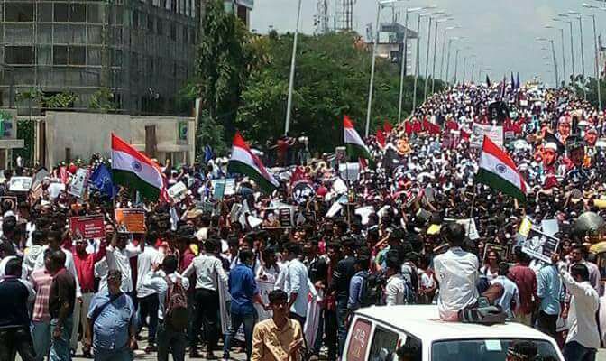 ಪ್ರತಿರೋಧ ಸಮಾವೇಶಕ್ಕೆ ಹರಿದು ಬಂದ ಜನಸಾಗರ