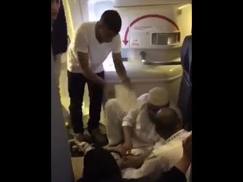 ಮೂರ್ಛೆ ತಪ್ಪಿದ ಪ್ರಯಾಣಿಕರು