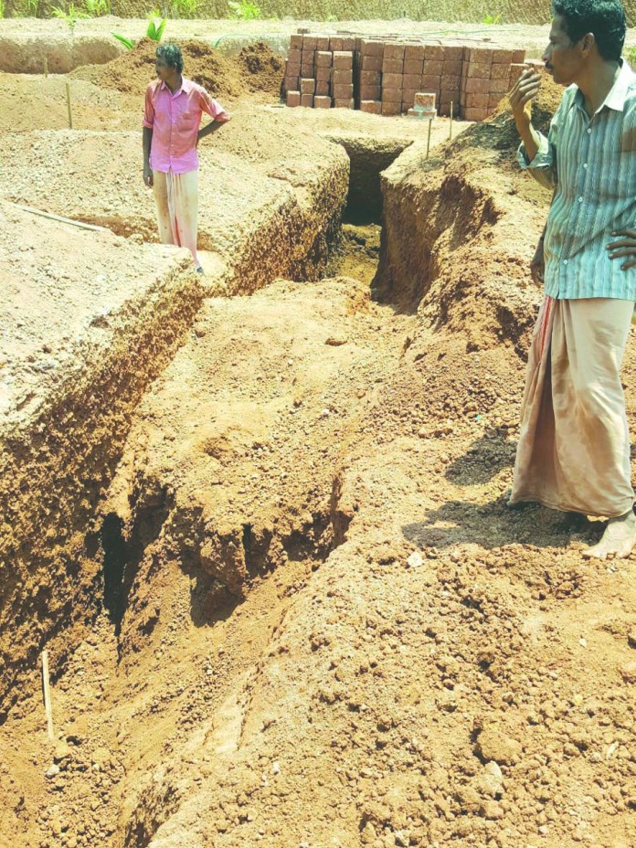 ಕಾಸರಗೋಡು: ಮಣ್ಣು ಕುಸಿದು ಓರ್ವ ಕಾರ್ಮಿಕ ಮೃತ್ಯು