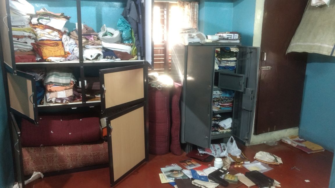 ಮನೆಗೆ ನುಗ್ಗಿ ಲಕ್ಷಾಂತರ ರೂ. ಮೌಲ್ಯದ ನಗ-ನಗದು ಕಳವು: ದೂರು