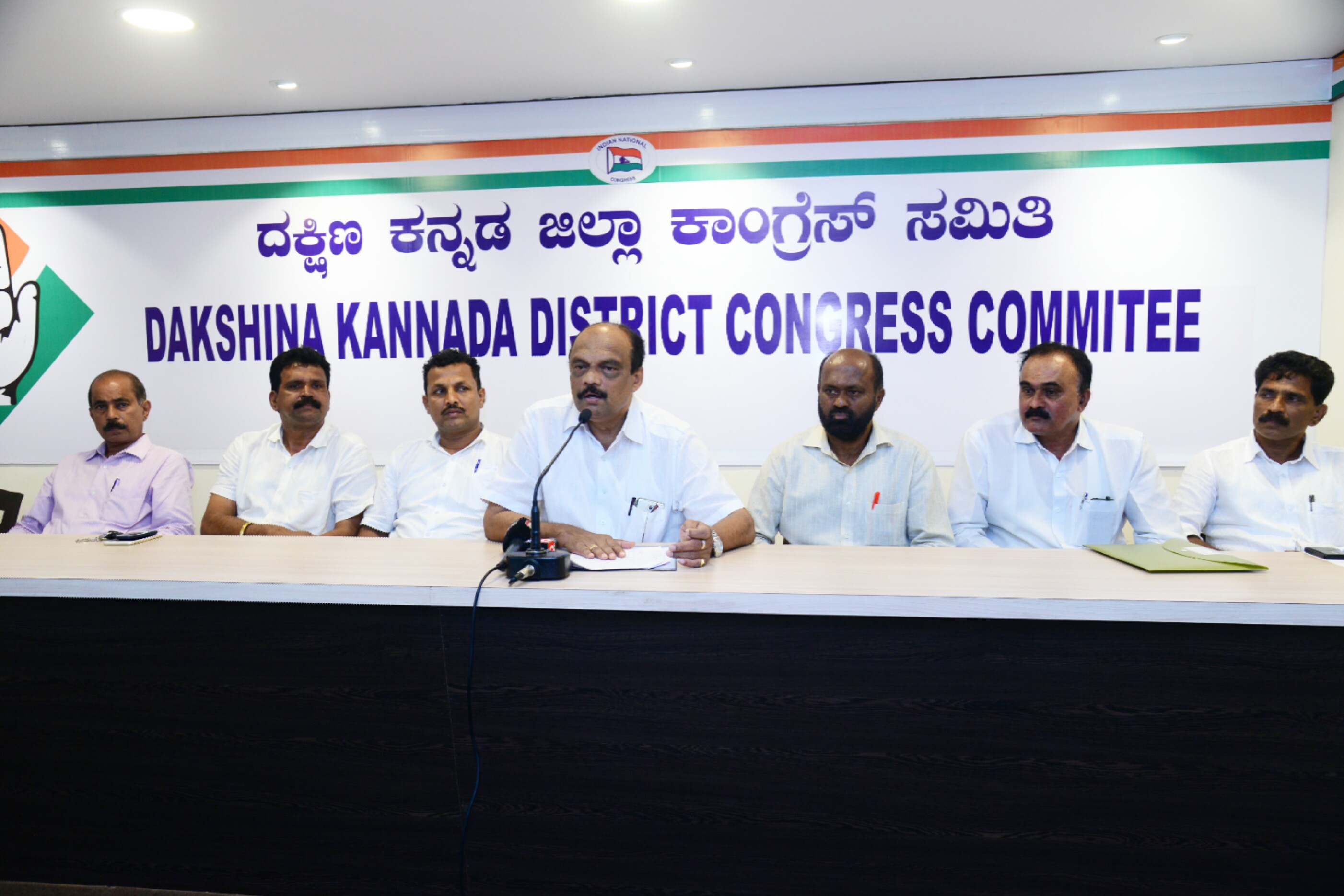 ಮುಂದಿನ ಚುನಾವಣೆಯಲ್ಲಿ ಮತಪತ್ರ ಬಳಕೆಗೆ ಮನವಿ: ಹರೀಶ್ ಕುಮಾರ್