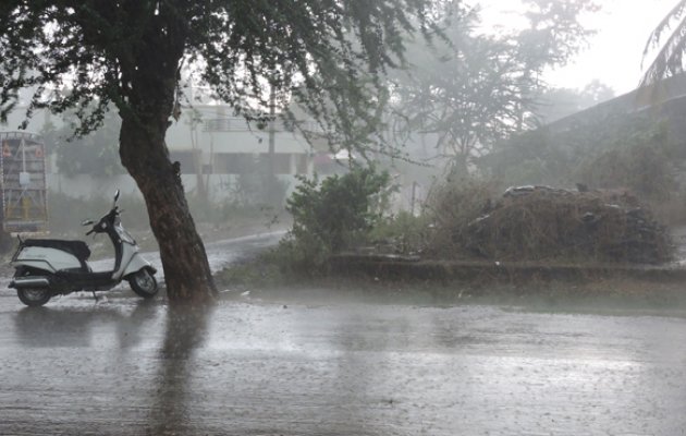 ಕಾಸರಗೋಡು: ಭಾರೀ ಮಳೆ ಹಿನ್ನೆಲೆ; ಶಿಕ್ಷಣ ಸಂಸ್ಥೆಗಳಿಗೆ ರಜೆ