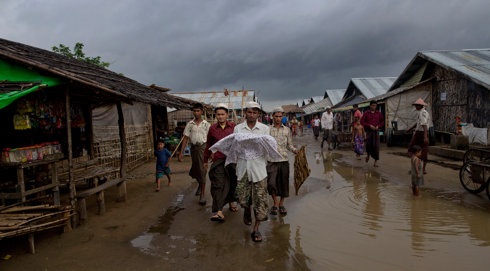 ಮಳೆ, ನೆರೆಯಿಂದ ರೊಹಿಂಗ್ಯಾಗಳ ಯಾತನೆ ಉಲ್ಬಣ