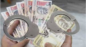 ಐದು ಕೋಟಿ ರೂ. ಹಳೆ ನೋಟುಗಳ ಸಾಗಾಟ: ಮೂವರ ಬಂಧನ